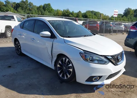 2017 Nissan Sentra Sr z USA, uszkodzony, nr VIN 3N1AB7AP8HY206495